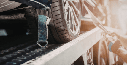 خدمة نقل السيارات بسطحة هيدروليك في الرياض